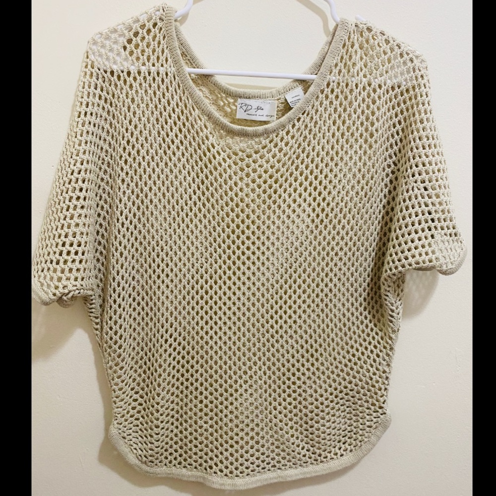 RD style crochet knit tee size M